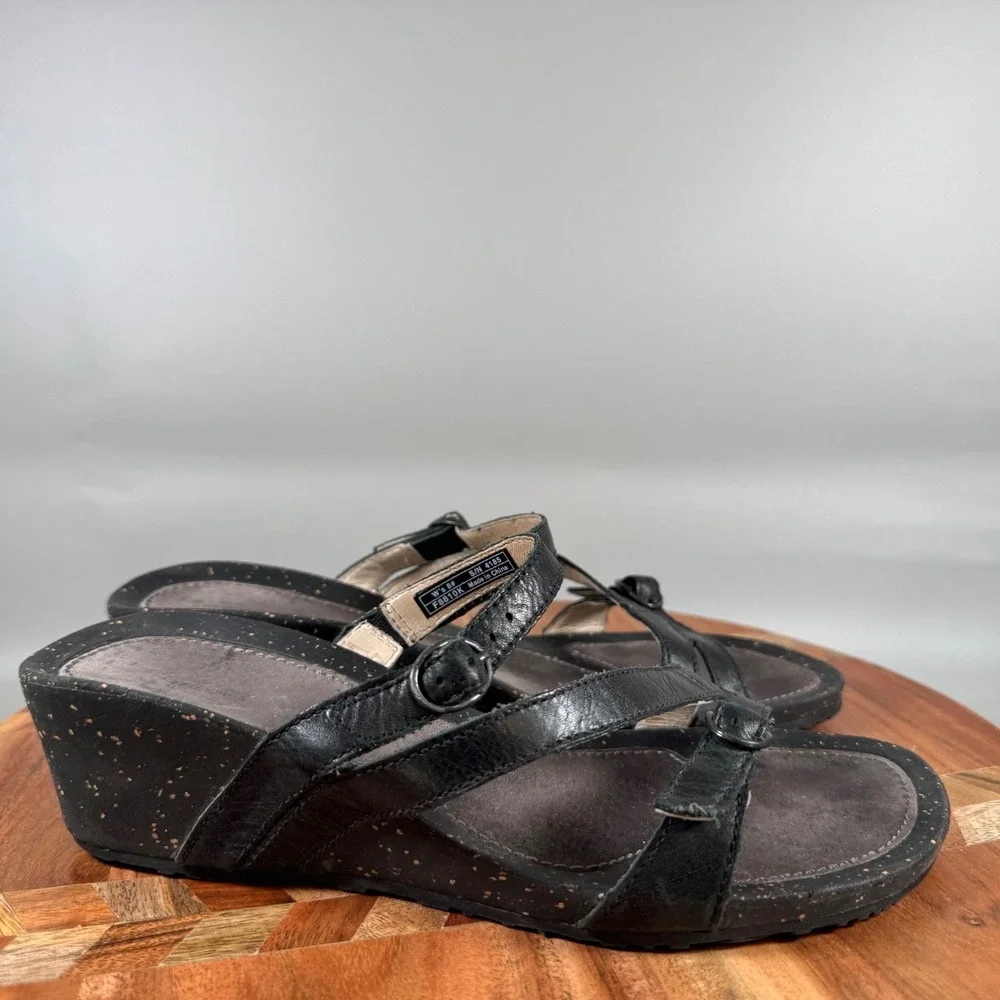 Teva‎ F8810K Womens Black Leather Strappy Wedge Sandals Size 8 Boho Comfort